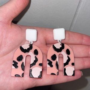 NEW Boutique earrings